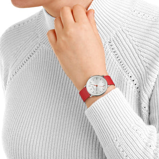 Doppio, Red Vegan Grape Leather, 33 mm	, Mood image with wrist watch worn