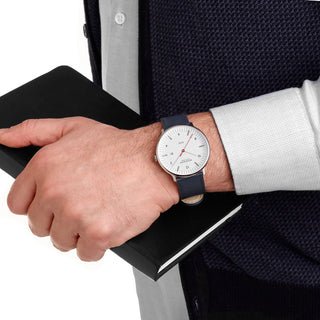 Doppio Solar, Blue Vegan Apple Leather, 41 mm, Model shot