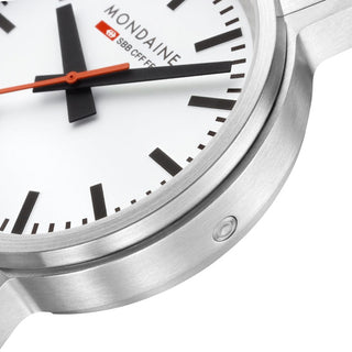 stop2go, Stainless Steel, Detail view with focus on the bezel and crown