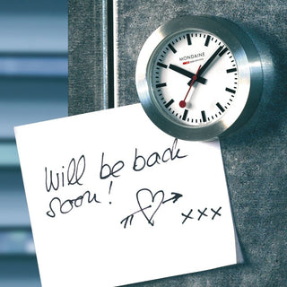 Magnet clock, 50 mm, table and kitchen clock, A660.30318.81SBB, Mood image with clock