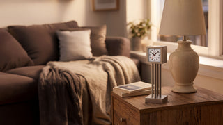 FROM ZURICH MAIN STATION TO YOUR DESK: THE MONDAINE MEETING POINT CLOCK IN MINIATURE