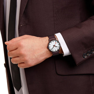 Classic, Brown Stainless Steel, 40 mm	, Mood image with wrist watch worn