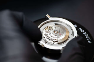 Automatic_WatchMaking_016_compressed_relative_080.jpg