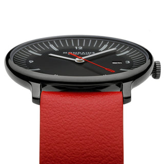 Doppio, Red Vegan Grape Leather, 41 mm	, Detail view of the watch dial