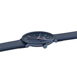 Doppio, Blue Vegan Apple Leather, 41 mm, Side view with focus on the crown