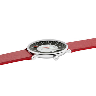 Doppio Solar, Red Vegan Grape Leather, 41 mm	, Side view with focus on the crown