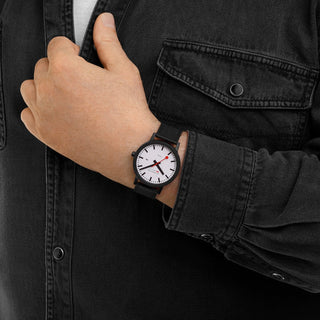essence Solar, Black, 41 mm	, Mood image with wrist watch worn