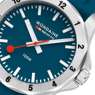 Numeri, Blue Silicon, 42 mm	, Detail view of the watch dial