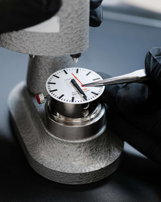 Watchmaking_002_compressed_relative_080.jpg
