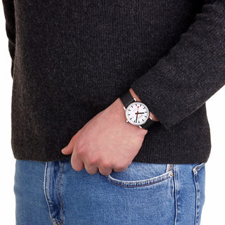 evo2 Automatic, 40 mm, black vegan grape leather watch, Image with wrist watch worn