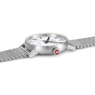 evo2 Automatic, 40 mm, stainless steel watch, MSE.40610.SM, Detail view with focus on the red crown and case