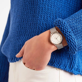 Discontinued | Helvetica Regular, 33 mm, stainless steel watch, MH1.R1210.SM